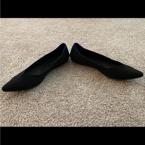 Rothy’s The Point flats in black honeycomb - great gently used condition!